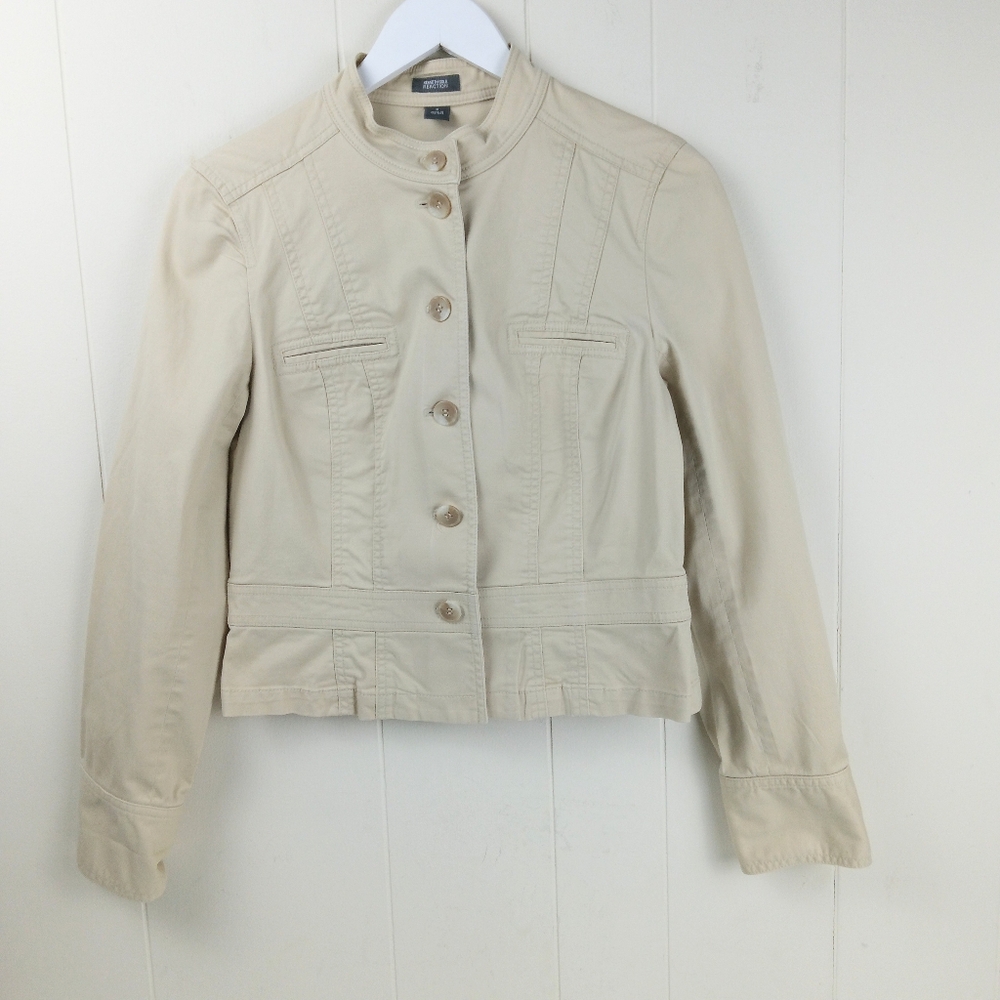 Kenneth Cole Reaction Military Style Jacket 8 Beige High Neck Cropped Button Up